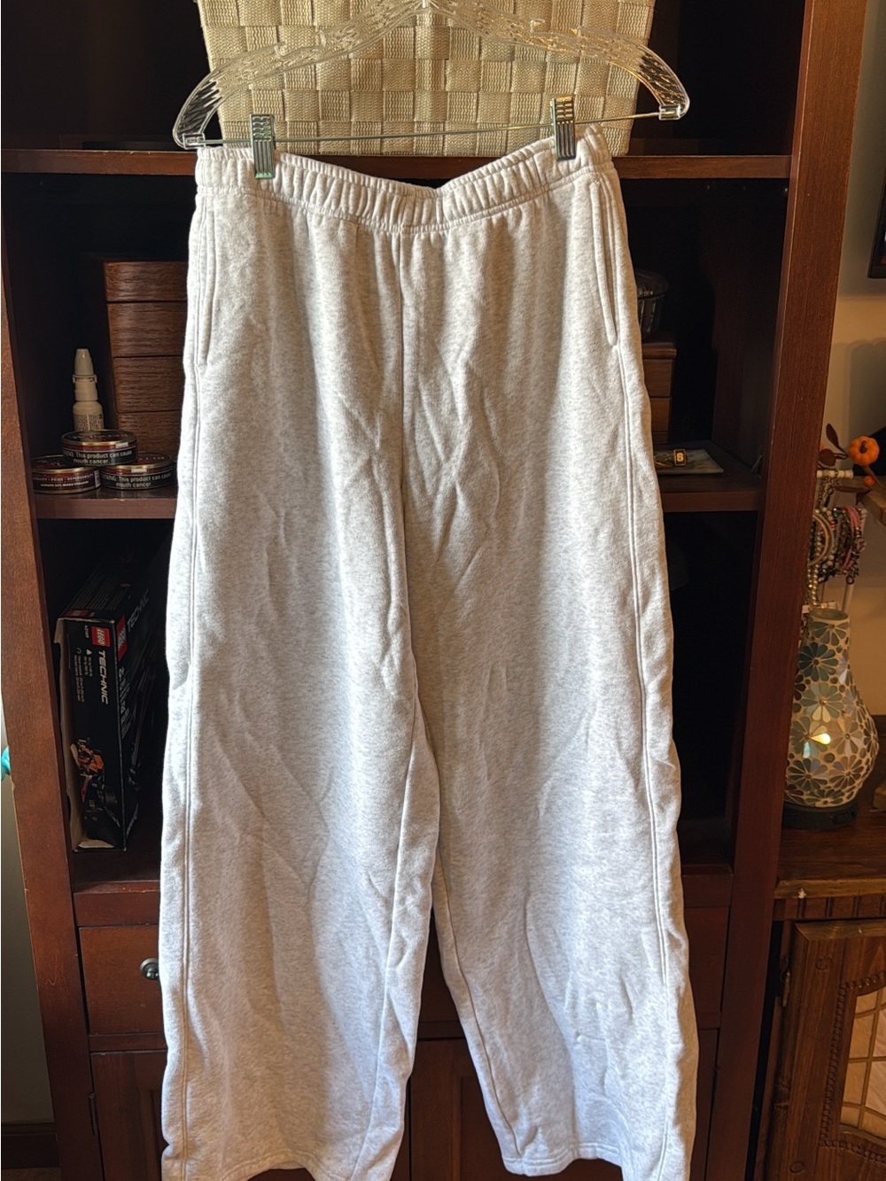 aerie Light Gray Sweatpants - Cozy Wide-Leg Joggers
